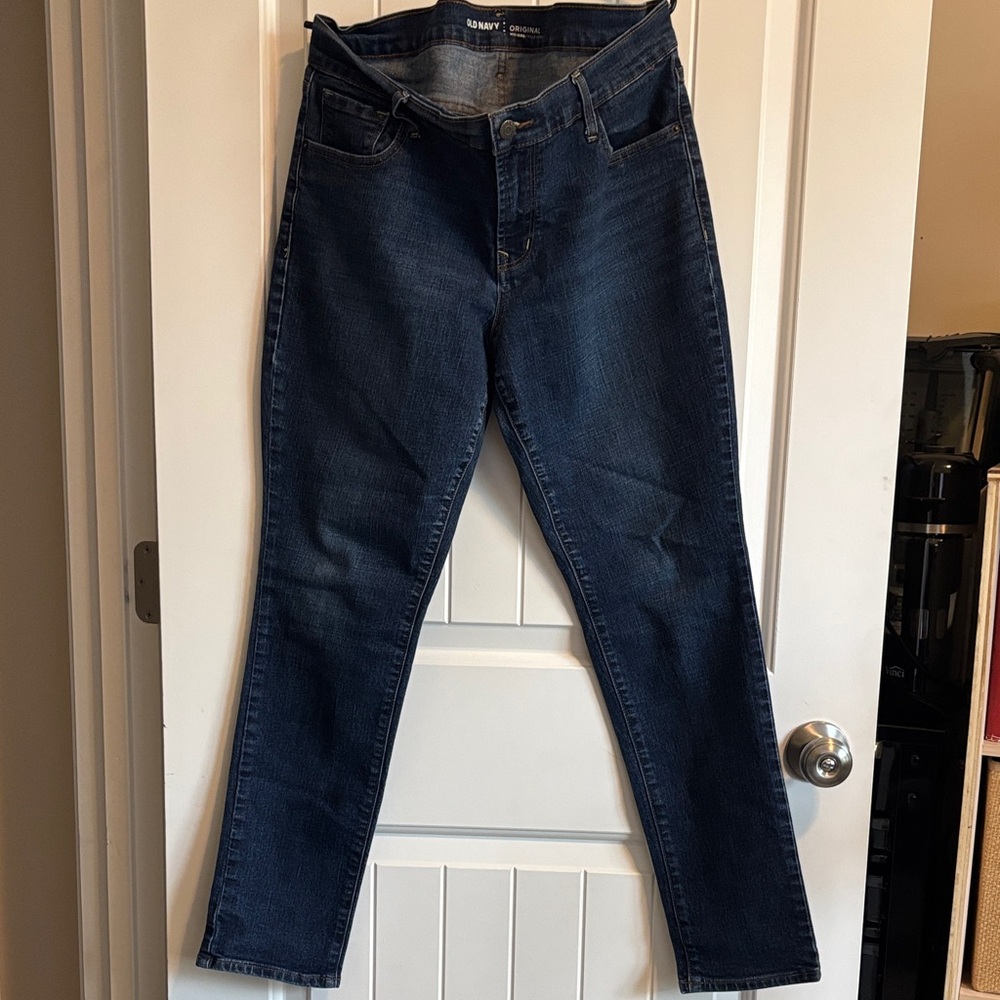 Old Navy Original Mid-Rise Blue Jeans. Size 12P